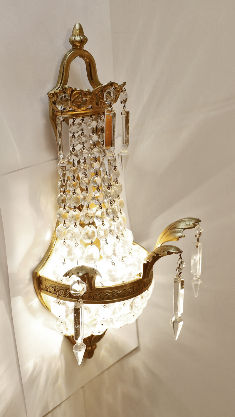 Paar antike Wandlampen Bronzelampen Kristallglas