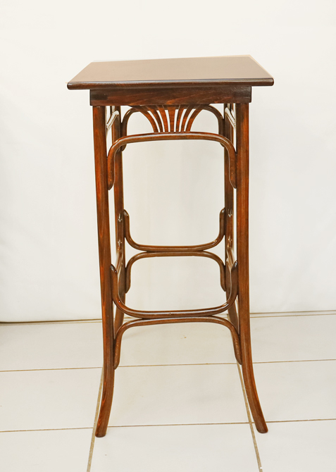Thonet Jugendstil Beistelltisch Buchen Bugholztisch