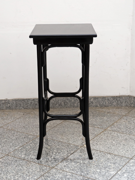 Kleiner Jugendstil Teetisch Beistelltisch Blumentisch schwarz