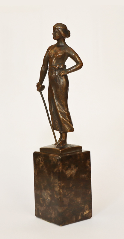 Jugendstil Bronze Figur Dame mit Degen