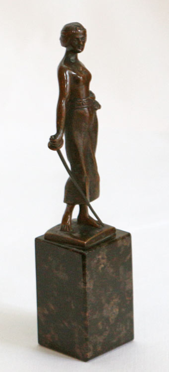 Jugendstil Bronze Figur Dame mit Degen