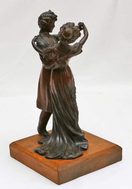 Jugendstil tanzendes Paar Bronzepatinierung