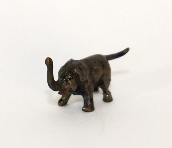 Tierbronze Elefant Jugendstil Miniaturbronze Wiener Bronze