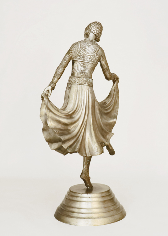 Art Deco Bronze Taenzerin Dame