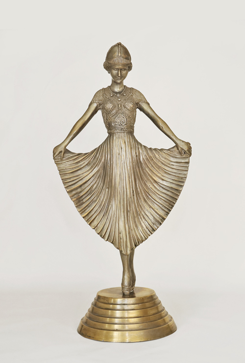 Art Deco Bronze Taenzerin Dame