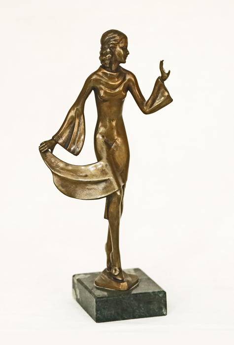 Bruno Zach Bronze elegante Dame