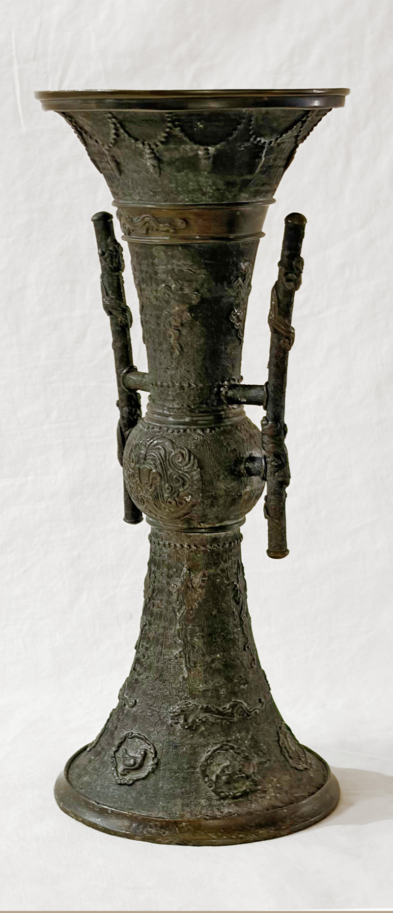 Antikes Asiatika Bronze Gu Gefaess Chinesische Vase