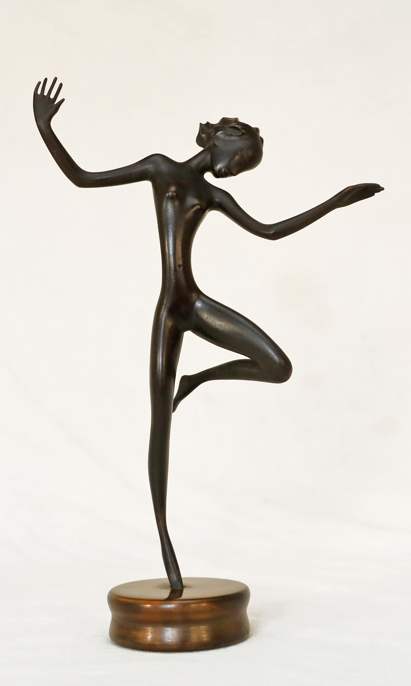 Werkstaette Hagenauer Wien Damenakt nackte Taenzerin Bronze