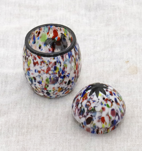 Murano Glasdose Millefiore Eiform