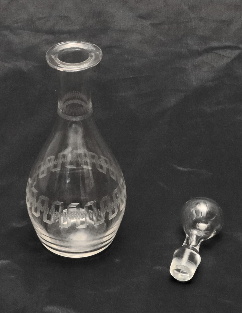 Art Deco Glaskaraffe Dekorschliff