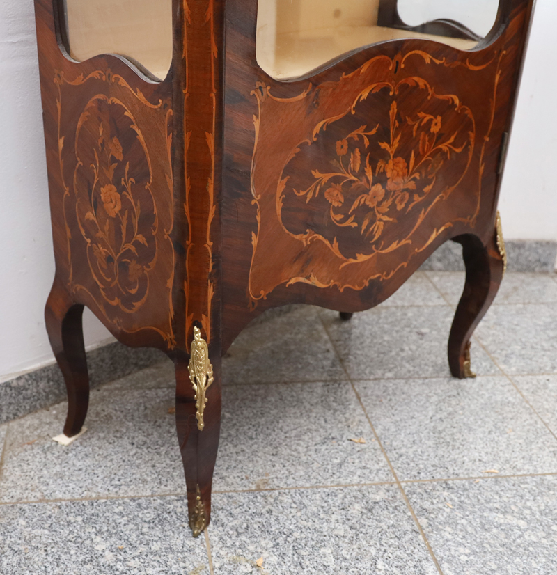 Barock Stilvitrine Glasschrank