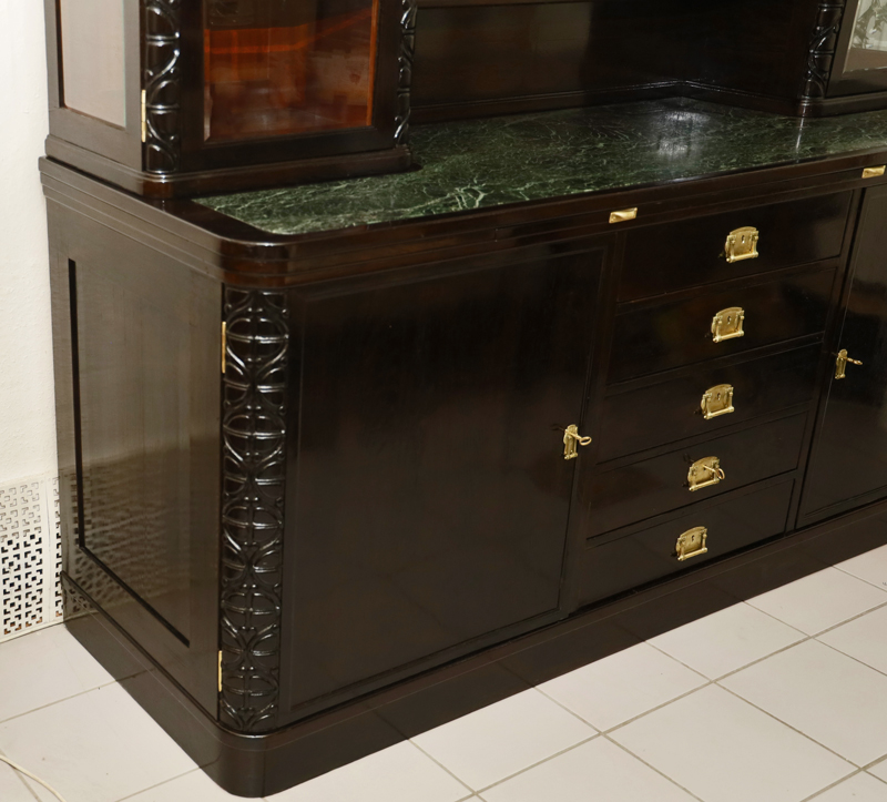 ugendstil Buffetschrank Kredenz August Ungethuem