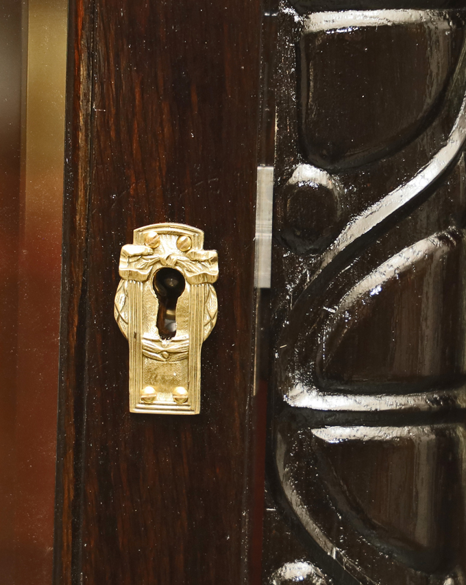 ugendstil Buffetschrank Kredenz August Ungethuem