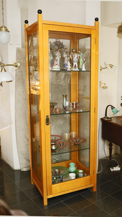 Jugendstil Vitrine Ahorn Glasschrank Moebel