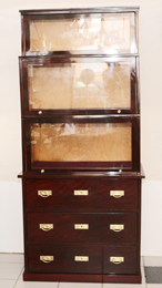 Amerikanischer Art Deco Buecherschrank