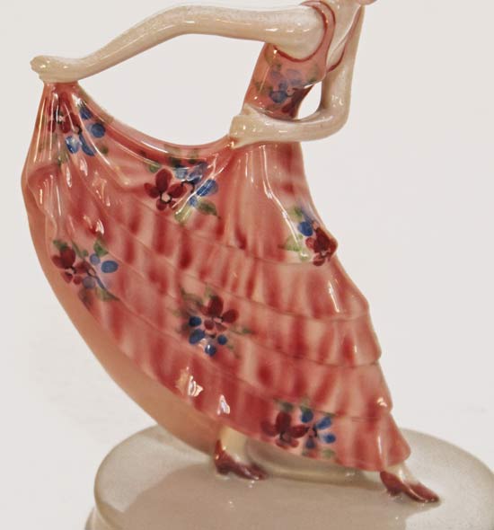 Goldscheider Tänzerin Keramik Figur tanzende Dame Jugendstilkleid