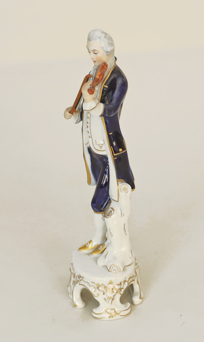 Royal Dux Geiger Porzellanfigur Musikant