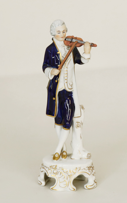 Royal Dux Geiger Porzellanfigur Musikant