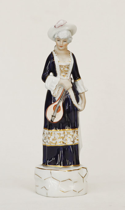 Royal Dux Porzellanfigur Musikantin Mandoline Dame