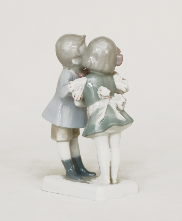 Goebel Porzellan Figurengruppe Junges Paerchen