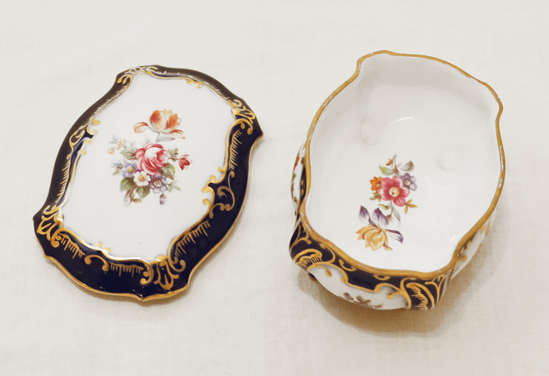 Ilmenauer Porzellan Deckeldose Konfektdose Graf Henneberg