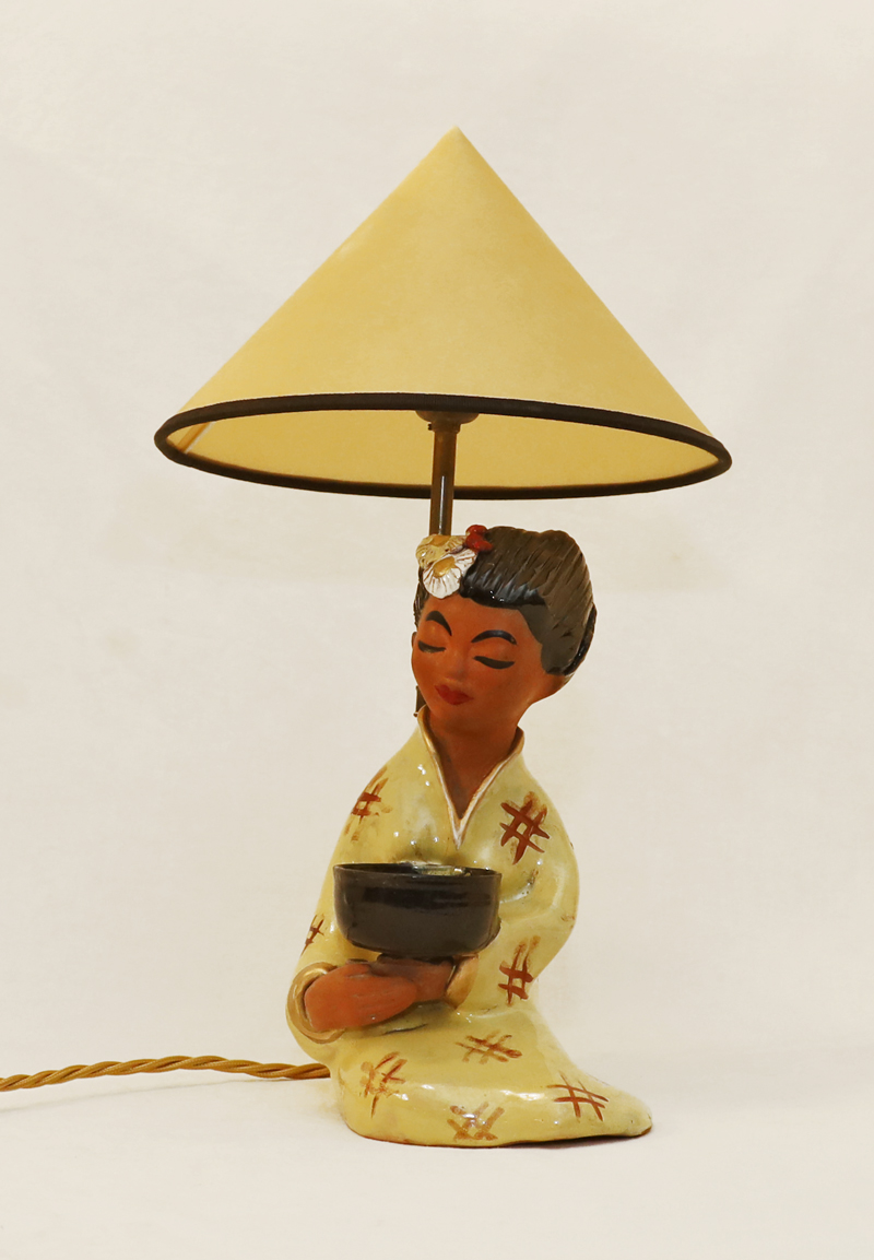 Chinesin Keramik Tischlampe Gretl Braun Bauer
