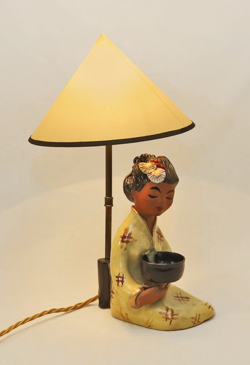 Chinesin Keramik Tischlampe Gretl Braun Bauer
