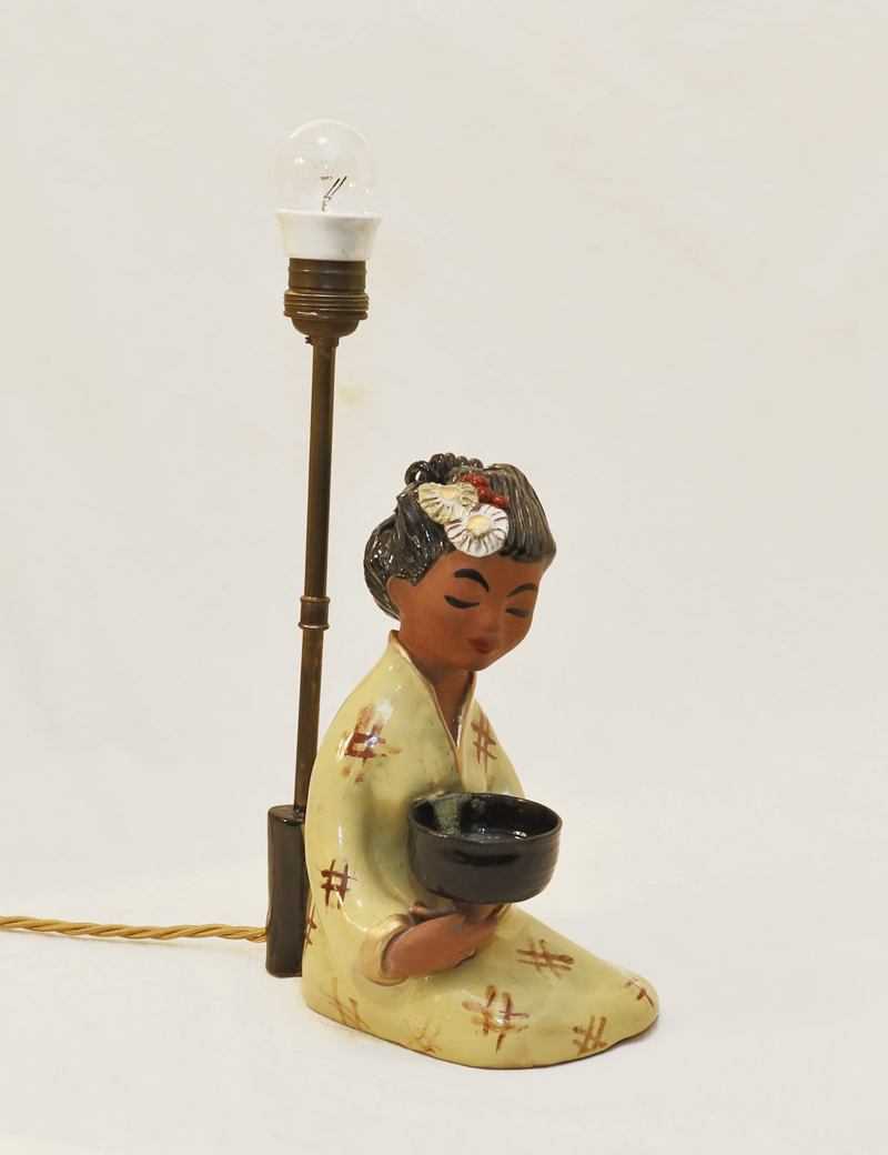 Chinesin Keramik Tischlampe Gretl Braun Bauer