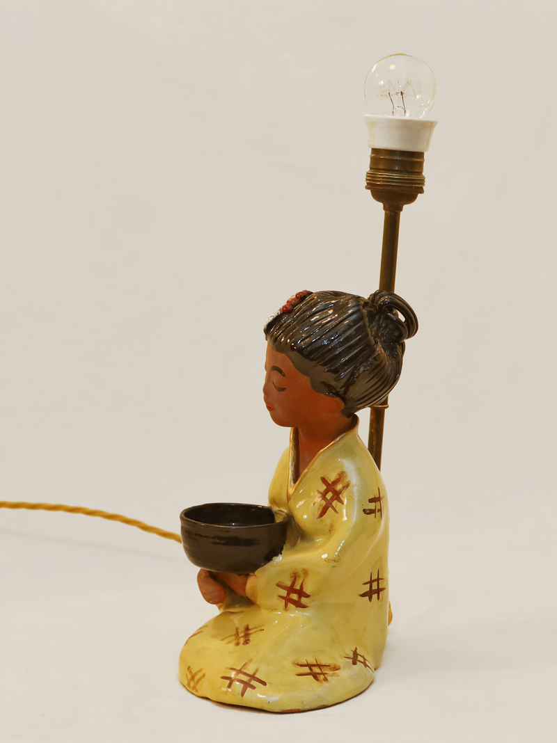 Chinesin Keramik Tischlampe Gretl Braun Bauer