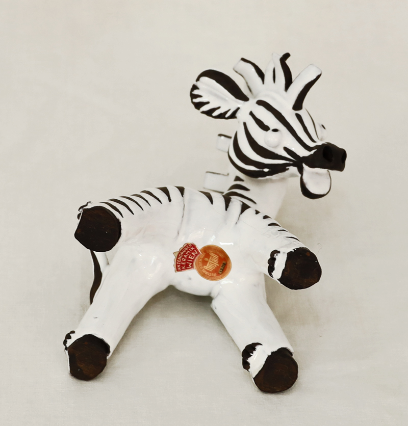 Anzengruber Zebra Keramik Wien Austria Tierkeramik