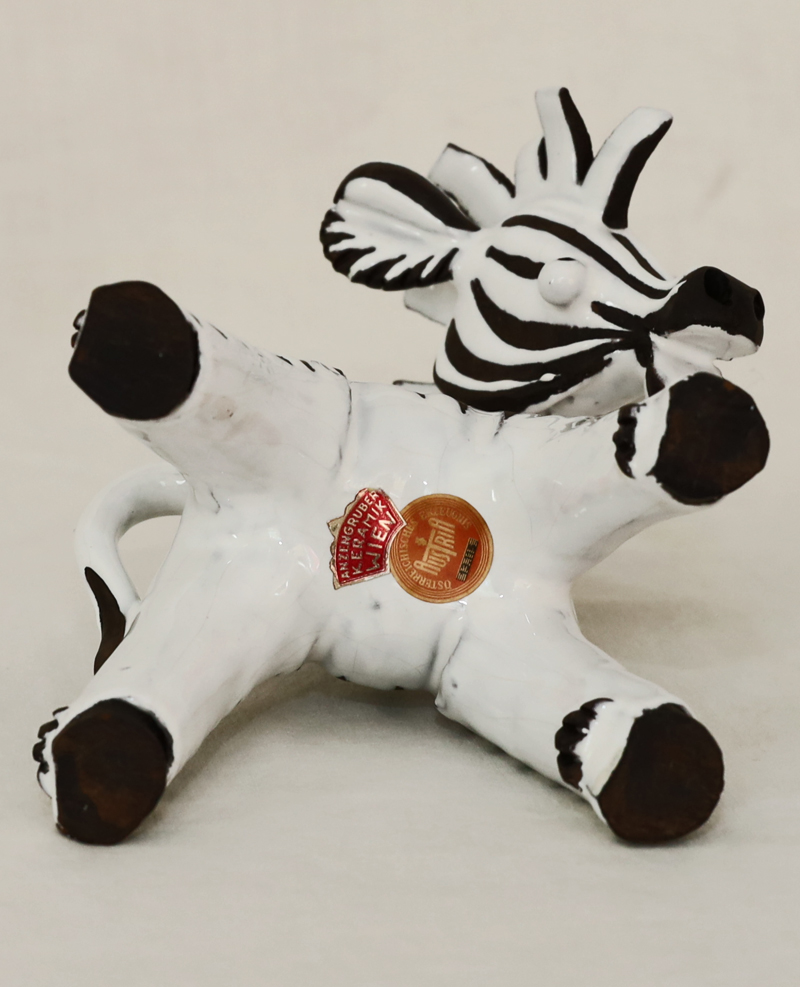 Anzengruber Zebra Keramik Wien Austria Tierkeramik
