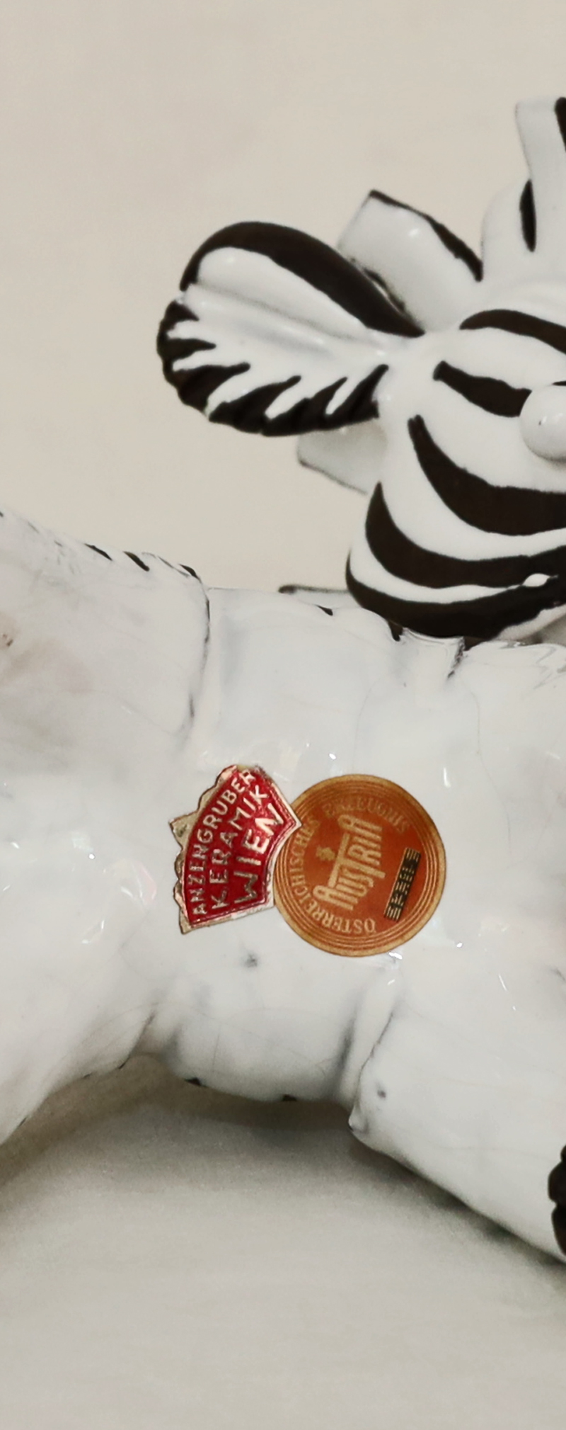 Anzengruber Zebra Keramik Wien Austria Tierkeramik