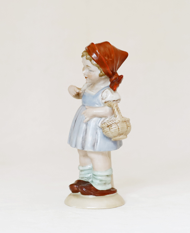 Wagner Apel Porzellan Figur Maedchen