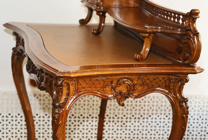 Antiker Pfeiffenbarock Schreibtisch historismus Damenschreibtisch Aufsatzschreibtisch