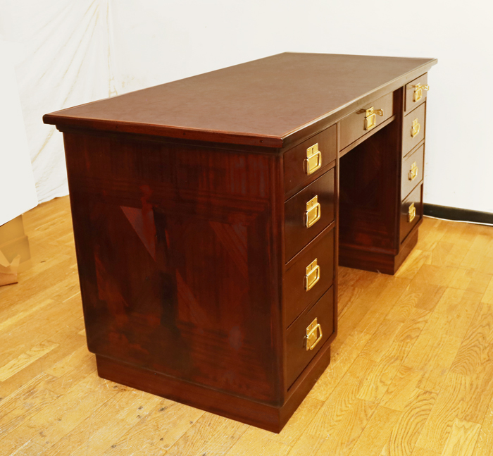 antiker Jugendstil Schreibtisch Mahagoni Messingbeschlaege