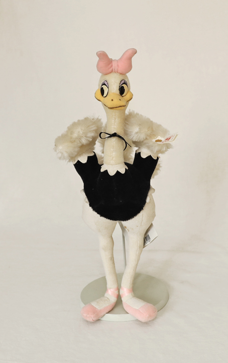 Steiff Mademoiselle Upanova Straussendame Ballettkleidung  Kknopf