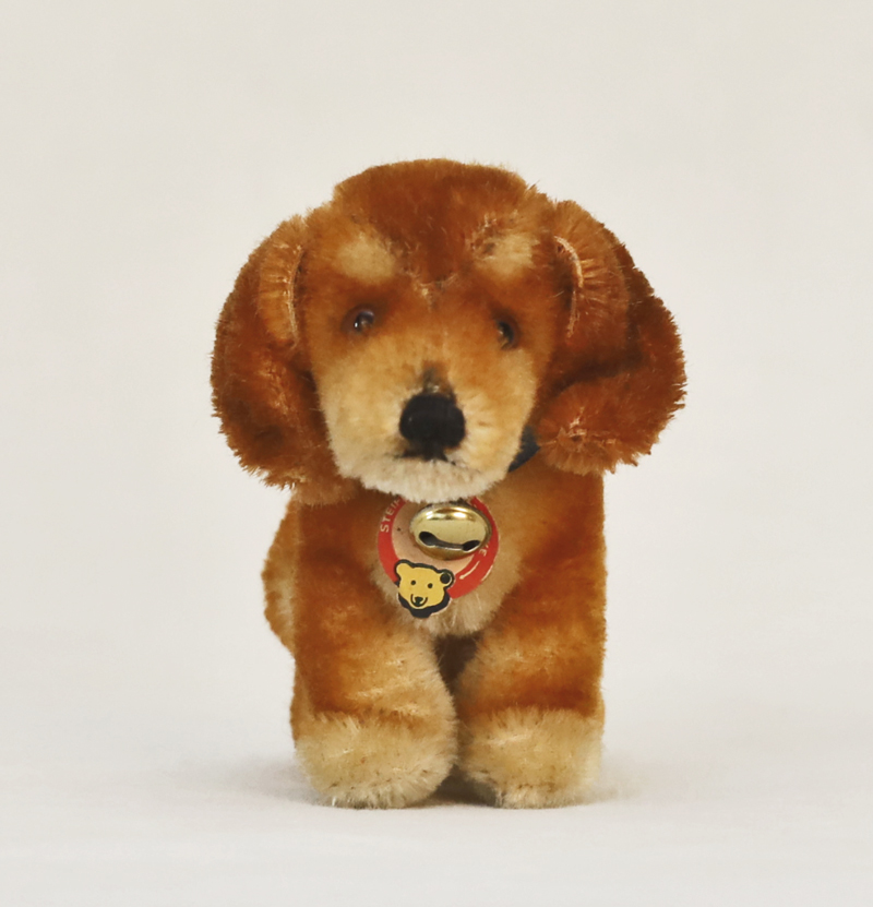 Steiff Bazi Jungdackel Dachshund Stofftier Knopf