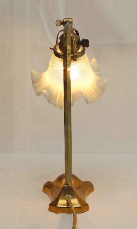 Jugendstil Nachtkaestchen Lampe Messing Tischlampe