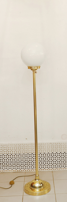 Art  Deco Bodenstehlampe Messing