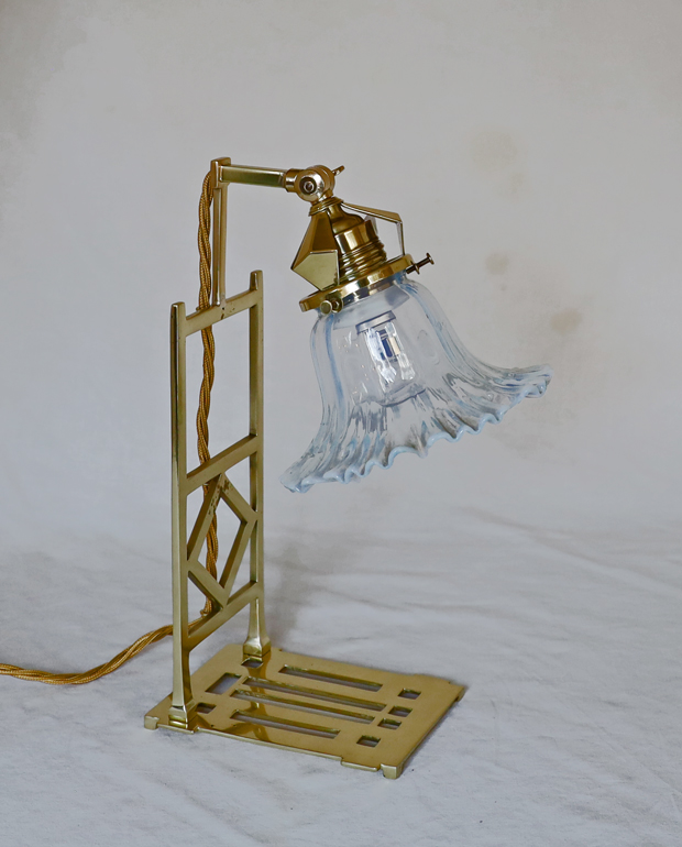 Paar Jugendstil Stehlampen  Tischlampen Nachtkaestchenlampen Tischleuchten