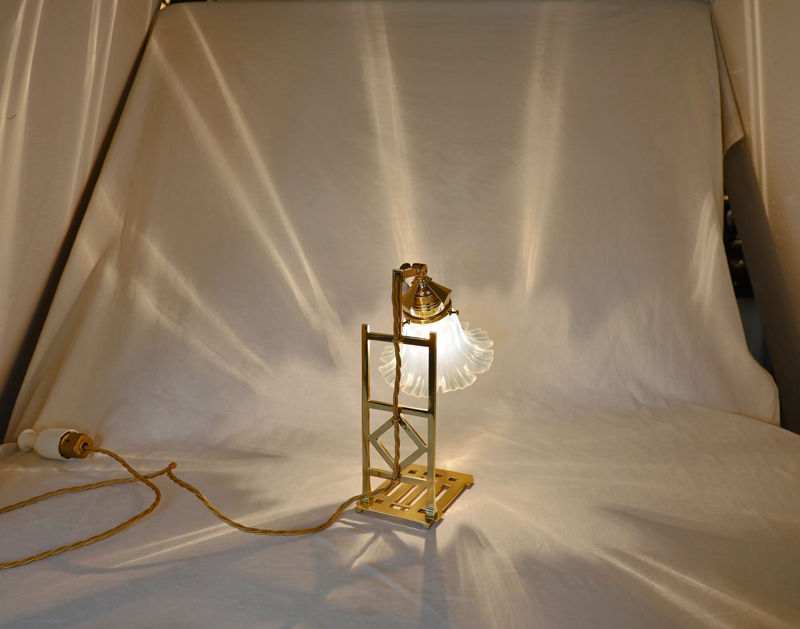 Paar Jugendstil Stehlampen  Tischlampen Nachtkaestchenlampen Tischleuchten