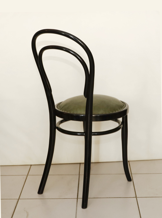 Paar Thonet Stuehle Sessel Buchenbugholz schwarz