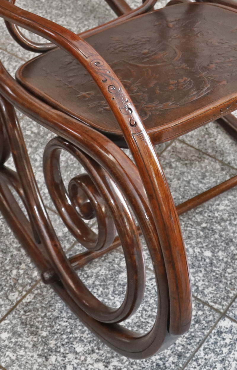 Jugendstil Schaukelstuhl Kohn Schaukelfauteuil Bugholz Moebel