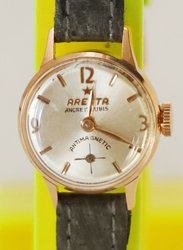 Goldene Aretta Damen Armbanduhr Schweiz