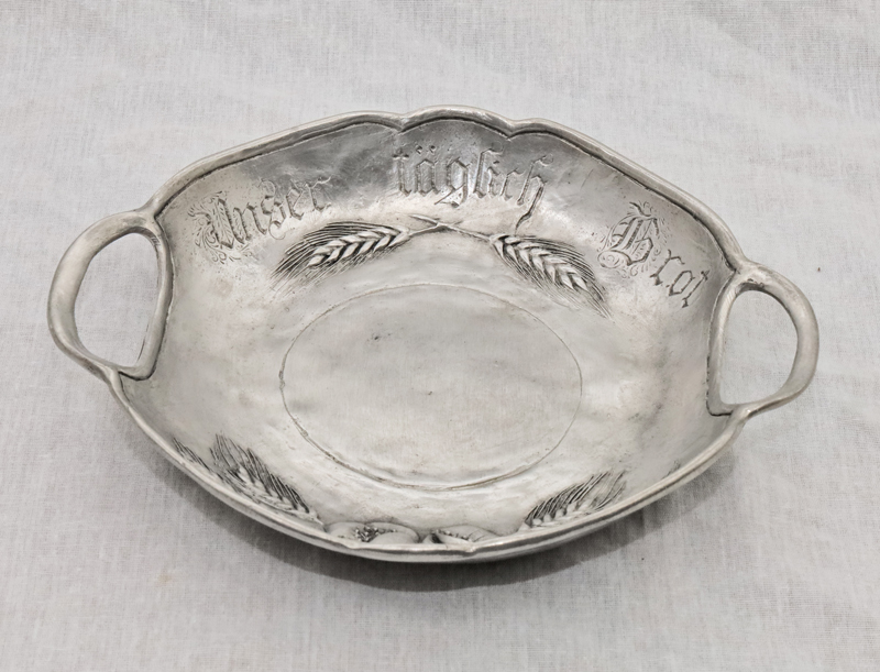 Zinnschale Gebaeckschale Aehren Dekor Artina