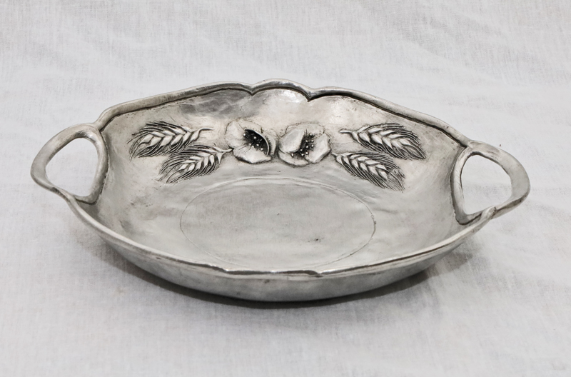 Zinnschale Gebaeckschale Aehren Dekor Artina