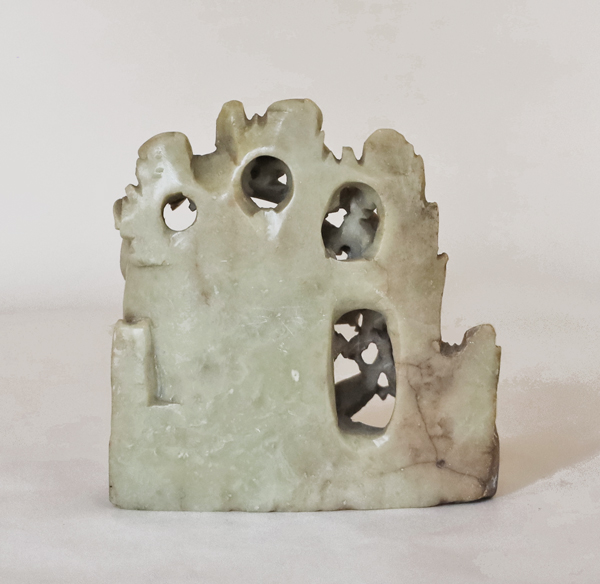 Speckstein geschnitzt