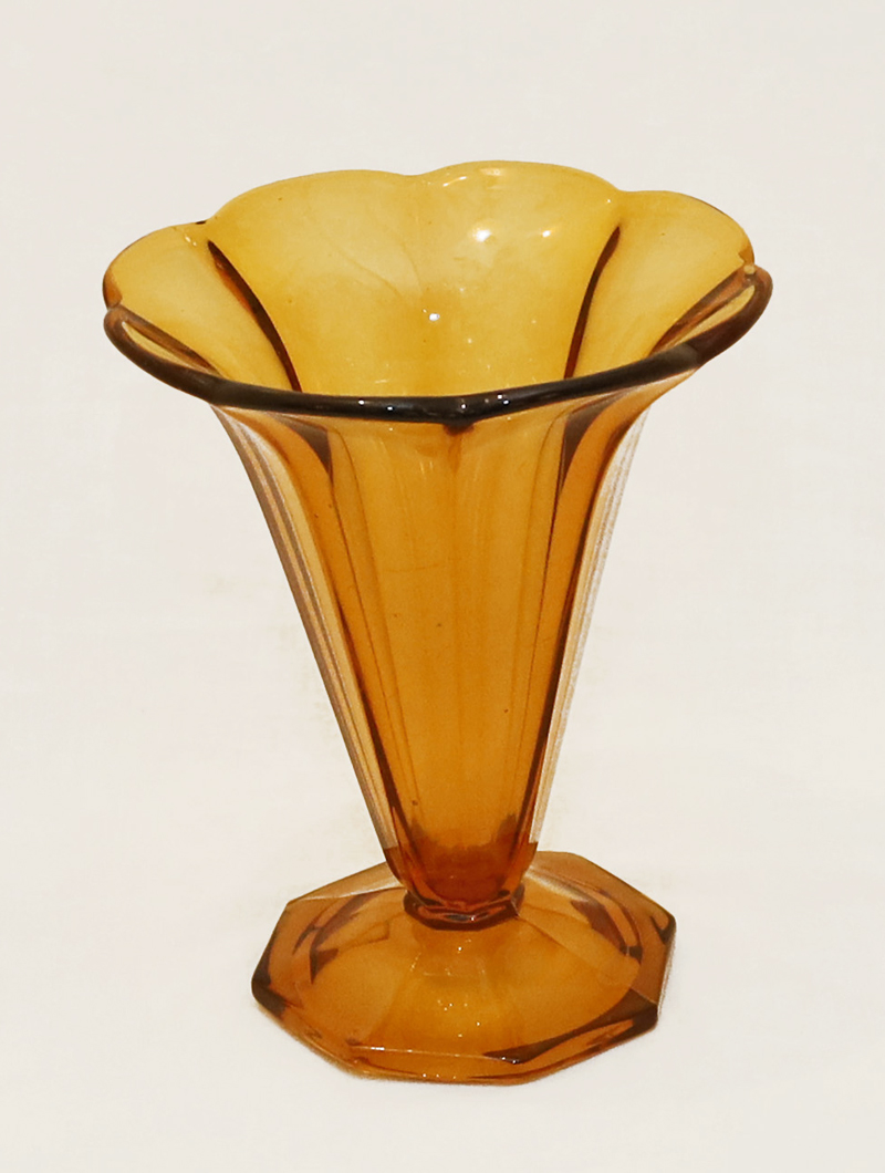 Bernsteinfarbige Art Deco Glasvase Blumenvase